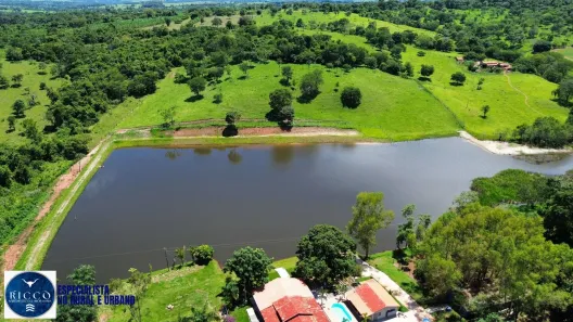 Fazenda/Sítio com 3 Quartos à venda, 4m² no Setor Central, São Francisco de Goiás
