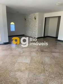 Casa com 4 Quartos à venda, 188m² no Vila Valqueire, Rio de Janeiro