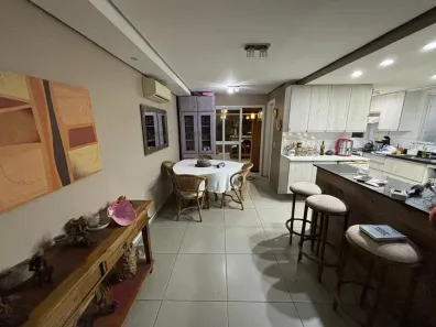Casa com 3 Quartos à venda, 220m² no Pedra Redonda, Porto Alegre