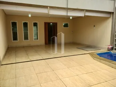 Casa com 3 Quartos à venda, 170m² no Parque Amazônia, Goiânia