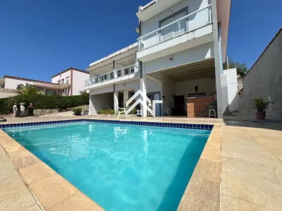 Fazenda/Sítio com 3 Quartos à venda, 265m² no Jardim Estância Brasil, Atibaia