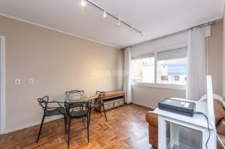 Apartamento com 2 Quartos para alugar, 70m² no Petrópolis, Porto Alegre