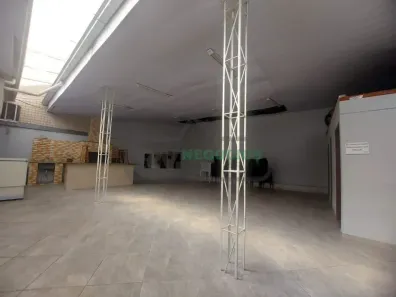 Galpão/Depósito/Armazém à venda, 232m² no Centro, Juiz de Fora