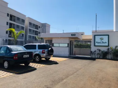 Apartamento com 2 Quartos para alugar, 45m² no Parigot de Souza 2, Londrina