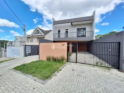 Sobrado com 3 Quartos à venda, 170m² no Cachoeira, Curitiba