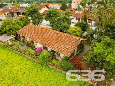 Lote/Terreno à venda, 412m² no Anita Garibaldi, Joinville