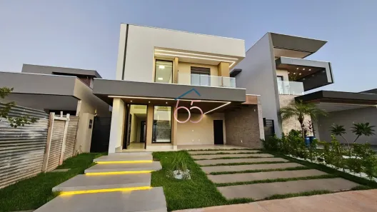 Sobrado com 4 Quartos à venda, 242m² no Condomínio Belvedere II, Cuiabá