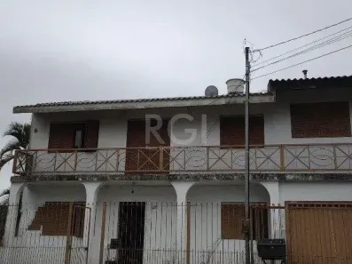 Casa com 3 Quartos à venda, 201m² no Medianeira, Porto Alegre