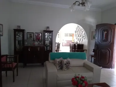 Casa com 3 Quartos à venda, 180m² no Jardim Nova Europa, Campinas