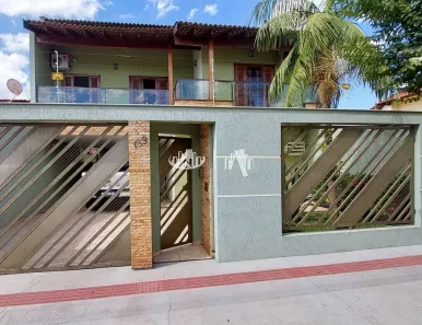 Casa com 3 Quartos à venda, 126m² no Jardim Tarumã, Londrina