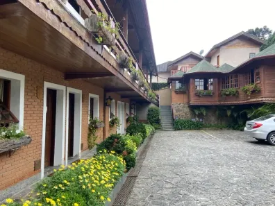 Imóvel Comercial com 12 Quartos à venda, 270m² no Vila Suiça, Campos do Jordão