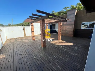 Casa com 2 Quartos à venda, 120m² no Ribanceira, Imbituba