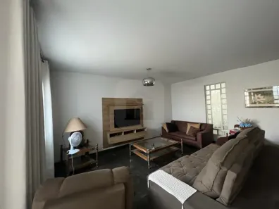 Casa com 4 Quartos à venda, 150m² no Fundinho, Uberlândia