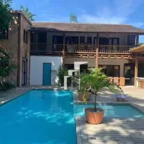 Casa com 5 Quartos para alugar, 10m² no Trancoso, Porto Seguro