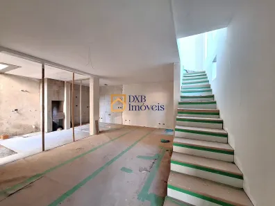 Sobrado com 3 Quartos à venda, 114m² no Portão, Curitiba