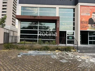Ponto Comercial para alugar, 450m² no Tabajaras, Uberlândia