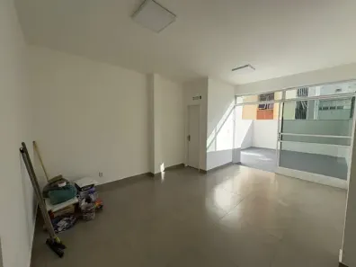 Sala Comercial para alugar, 40m² no Santa Efigênia, Belo Horizonte