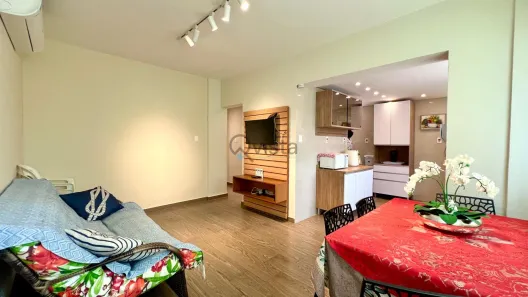 Apartamento com 2 Quartos à venda, 50m² no Pitangueiras, Guarujá