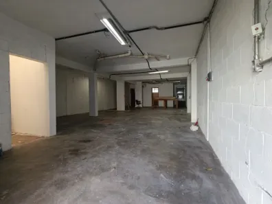 Galpão/Depósito/Armazém para alugar, 110m² no Vila Zelina, São Paulo