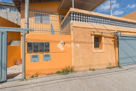 Casa com 3 Quartos para alugar, 160m² no Jardim São Fernando, Campinas
