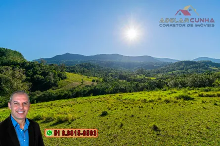 Fazenda/Sítio com 1 Quarto à venda, 30000m² no Zona Rural, Araricá
