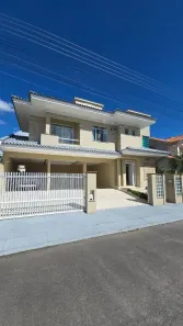 Casa com 3 Quartos à venda, 289m² no Amizade, Jaraguá do Sul