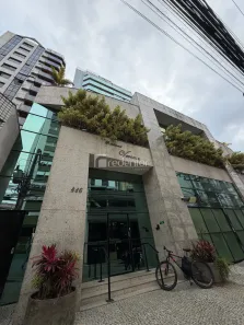 Apartamento com 4 Quartos à venda, 230m² no Centro, Juiz de Fora