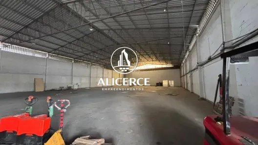 Galpão/Depósito/Armazém para alugar, 2800m² no Planalto, Manaus