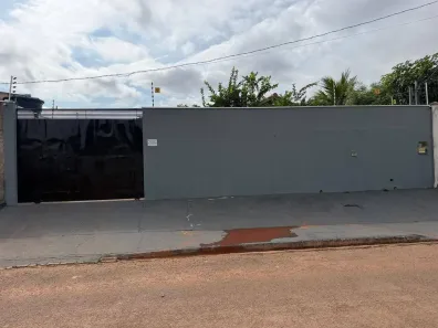 Casa com 3 Quartos à venda, 178m² no Novo Mundo, Várzea Grande