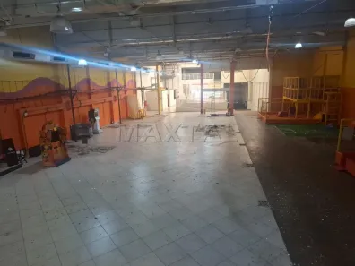 Prédio Comercial para alugar, 2200m² no Santana, São Paulo