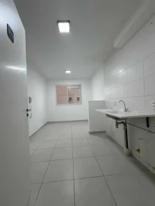Apartamento com 2 Quartos à venda, 32m² no Jardim Itacolomi, São Paulo