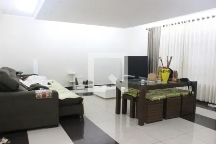 Casa com 5 Quartos para alugar, 400m² no Jardim Brasil, Guarulhos