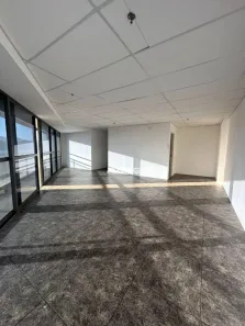 Sala Comercial para alugar, 77m² no Valongo, Santos