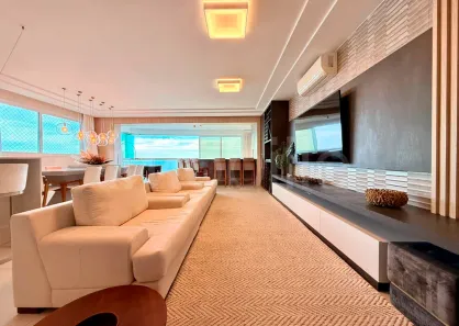 Apartamento com 4 Quartos à venda, 198m² no Meia Praia, Itapema
