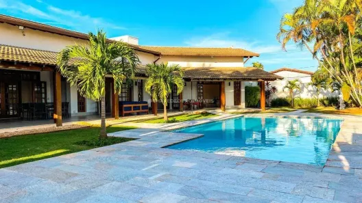 Casa com 6 Quartos à venda, 1080m² no Vila Olímpica, Uberaba