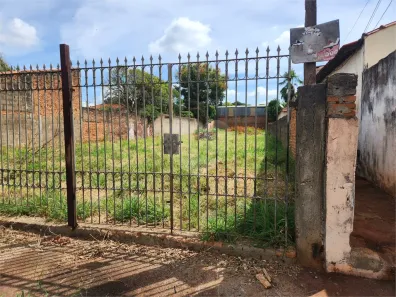 Lote/Terreno à venda, 500m² no Jardim Quitandinha, Araraquara