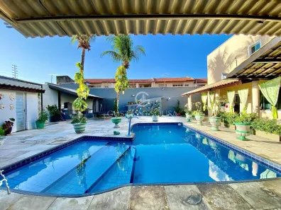 Casa com 6 Quartos à venda, 646m² no Maraponga, Fortaleza