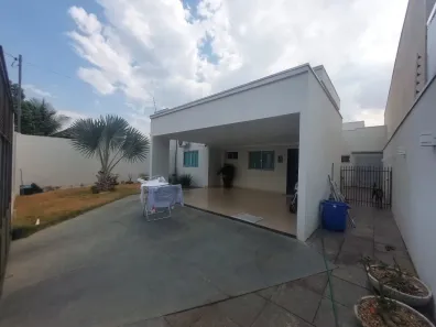 Casa com 3 Quartos à venda, 160m² no Primavera do Leste, Primavera do Leste