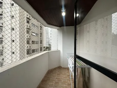 Apartamento com 2 Quartos à venda, 65m² no Jardim Las Palmas, Guarujá