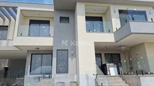 Sobrado com 4 Quartos à venda, 260m² no Roseira, Mairiporã