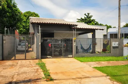 Casa com 5 Quartos à venda, 170m² no Três Bandeiras, Foz do Iguaçu