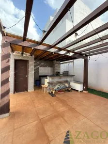 Casa com 4 Quartos à venda, 270m² no Jardim Barão, Franca
