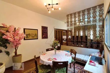 Casa com 3 Quartos à venda, 240m² no Jardim Londrina, São Paulo