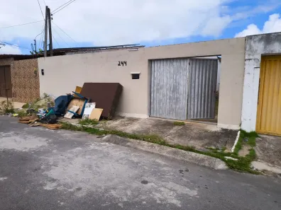 Casa com 2 Quartos à venda, 200m² no Benedito Bentes, Maceió