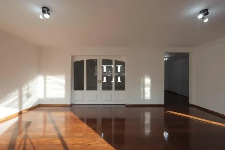 Apartamento com 3 Quartos para alugar, 240m² no Itaim Bibi, São Paulo