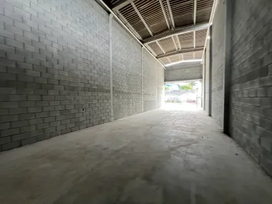 Galpão/Depósito/Armazém para alugar, 200m² no Cidade Universitária, Maceió