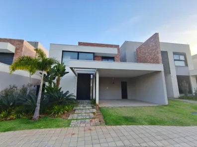 Casa de Condomínio com 3 Quartos para alugar, 200m² no Bairro das Palmeiras, Campinas