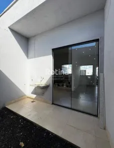 Casa com 2 Quartos à venda, 65m² no Shopping Park, Uberlândia