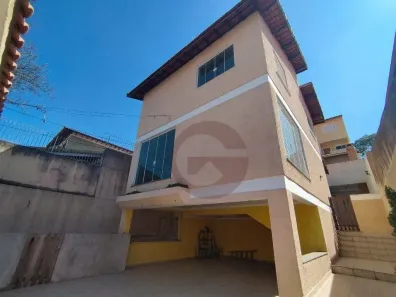 Sobrado com 5 Quartos à venda, 210m² no Jardim Ester Yolanda, São Paulo