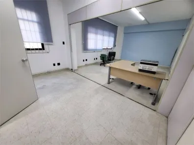 Sala Comercial para alugar, 240m² no Vila Belmiro, Santos